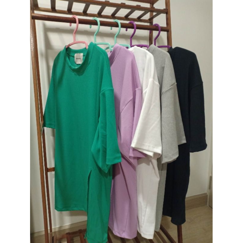 เสื้อยืดผ้าร่อง ผ่าข้าง ป้าย December's