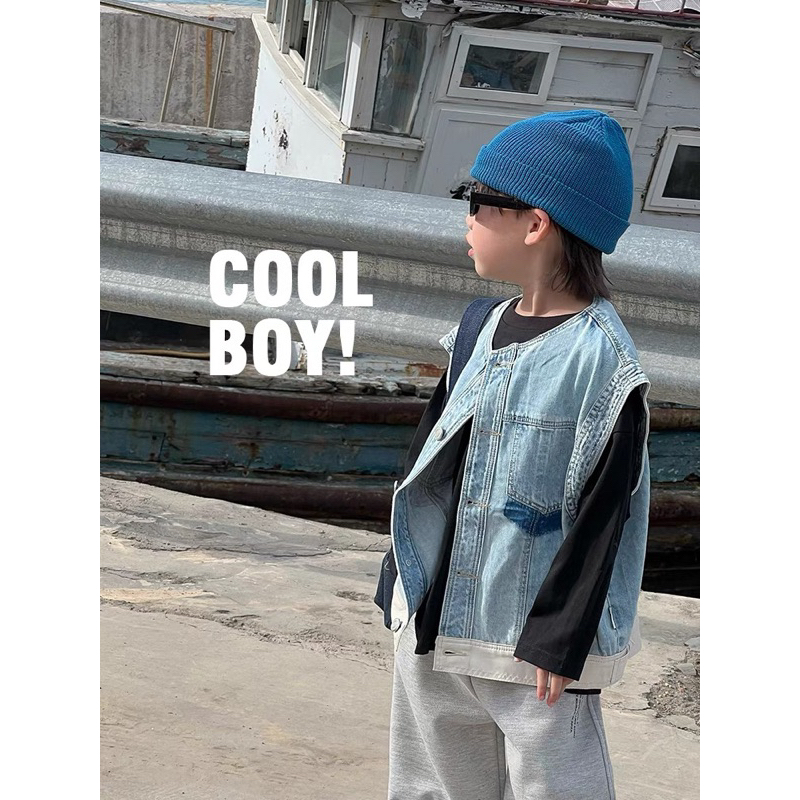 Jayler Vest Set เซ็ตเสื้อกั๊กยีนส์เด็ก /เสื้อแขนยาวดำ/กางเกงวอร์มเทา