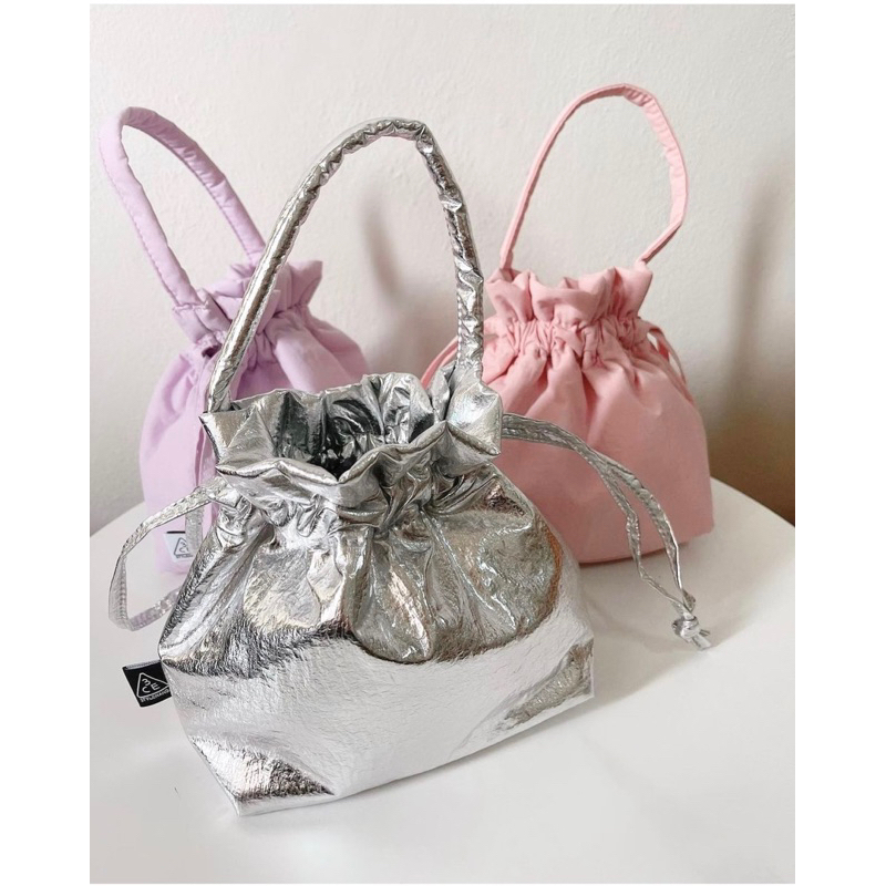 กระเป๋า 3CE Padded Bag สี Silver