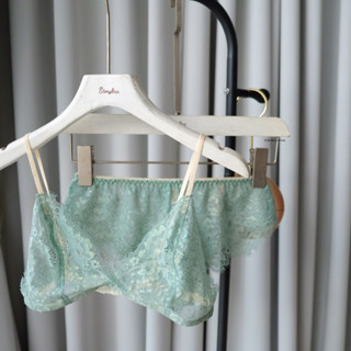 set บรา + กกน. (สีเขียว) รุ่น Basic bra