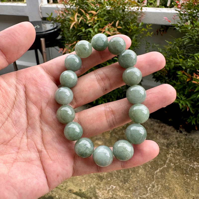 13JA-GR สร้อยข้อมือหยกแท้ กำไลหยกแท้ หยกพม่า หยกเขียว ขนาด 13 มิล โดยประมาณ หยกพม่าธรรมชาติ หยกแท้100%