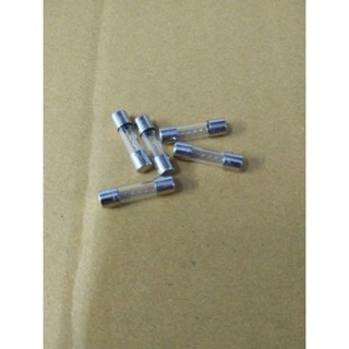 900901 ฟิวส์หลอดเเก้ว Fuse  3A 5x20mm. ( เเพ็ค 5 ตัว)