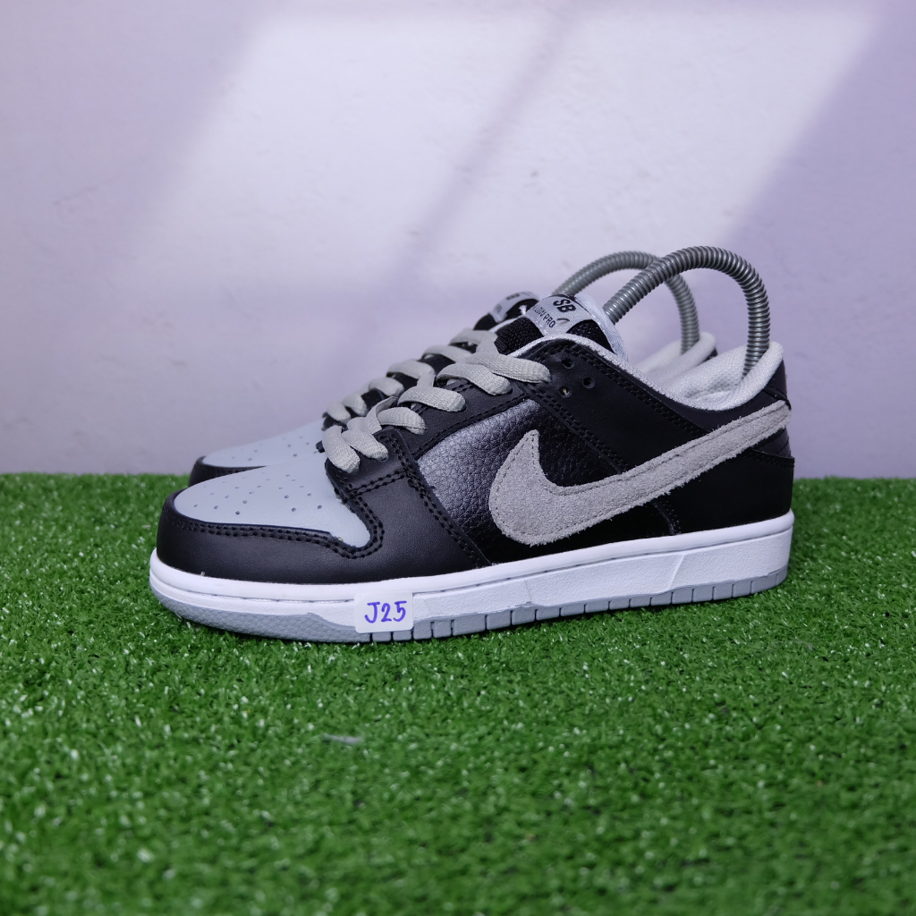 (37.5/23.5 cm) Nike SB Dunk Low J-Pack Shadow รองเท้าผ้าใบไนกี้ มือ2ของแท้💯 รองเท้าลำลองผู้หญิง