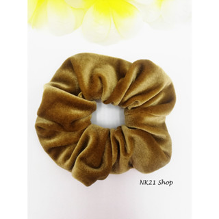 NK21 โดนัทรัดผม หนังยางรัดผม สีน้ำตาลทอง Velvet  Scrunchies,Scrunchies,Scrunchy,Hair accessories,Elastic hair tie