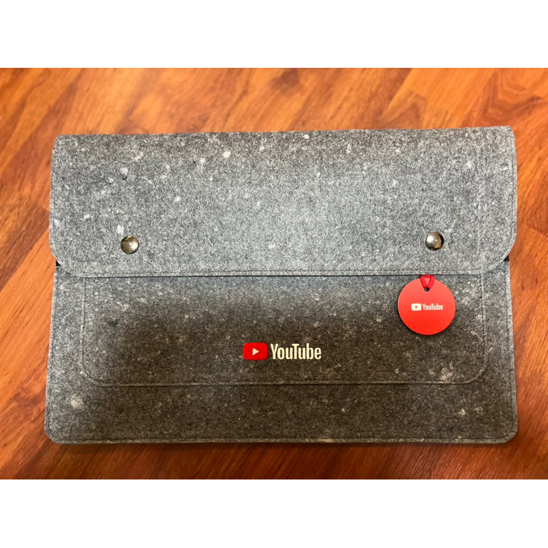 แฟ้มใส่เอกสาร A4 จาก YouTube