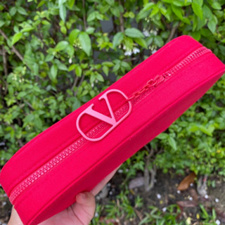 กระเป๋าใส่แปรง Valentino Red Makeup Pouch