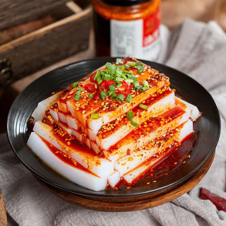🌶️น้ำพริกหนุ่มจีน น้ำพริกเสฉวน พริกปรุงรส หอม อร่อย 230g 油泼辣子