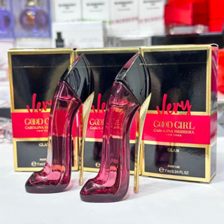 น้ำหอมจิ๋วมินิ Carolina Herrera Very Good Girl Glam ( New 2022 )  7ml  แบบแต้มมีกล่อง