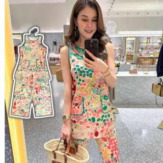 เซ็ตคัลเลอร์ฟูสีสันสดใสมากค่ะ ตัวเสื้อแขนกุด ซิปหลังสวมใส่ง่าย​