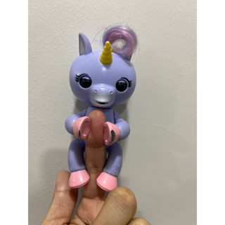 ม้ายูนิคอร์นเกาะนิ้ว Fingerling Unicorn