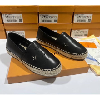 รองเท้าหุ้มส้น Slip on Grade vip Size 36-40