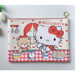 KITTY P2 เก็บเอกสาร กระเป๋าเอกสาร ซองเอกสาร อย่างดี มีผ้าซับด้านใน ลาย KITTY ขนาด 35x25x2 cm ผลิตจากวัสดุอย่างดี  MNN