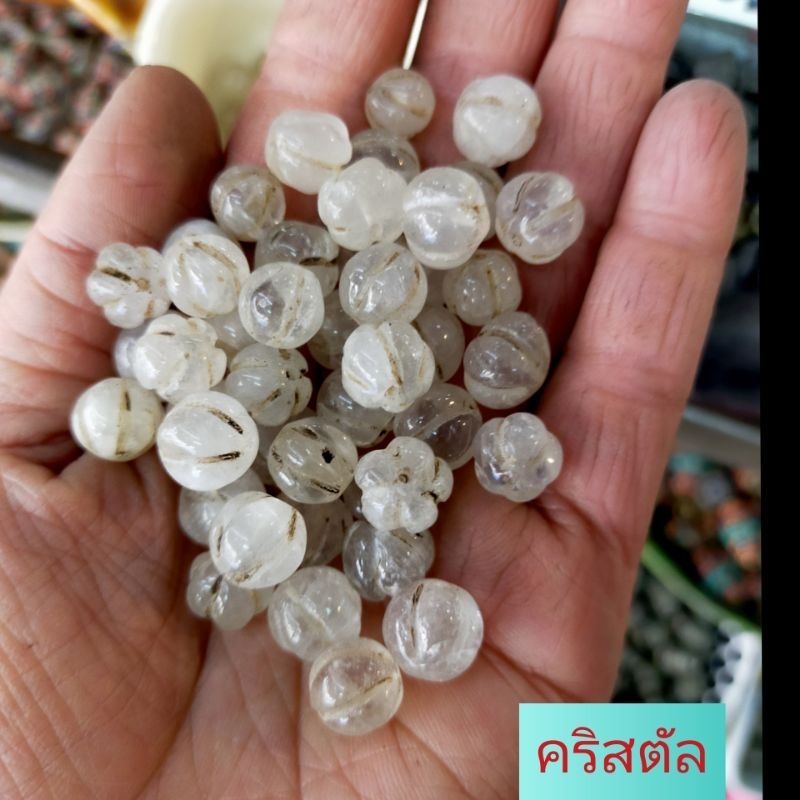 ลูกปัดคริสตัล ทรงเม็ดมะยม ราคาเม็ดละ 19 บาท
