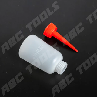 (ขายยกโหล 1 โหล = 12 ชิ้น) กาน้ำมัน กาหยอดน้ำมัน PVC 150 ml YOKOMO แข็งแรง ทนทาน