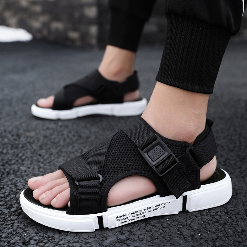 พร้อมส่ง รองเท้าแตะผู้ชายแฟชั่น รองเท้าแตะชายหาดเวลโคร ทนต่อการสึกหรอลื่นระบายอากาศ ไซส์ 36-45
