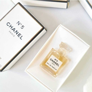 น้ำหอม Chanel No.5 L’Eau EDP 1.5ml พร้อมกล่อง