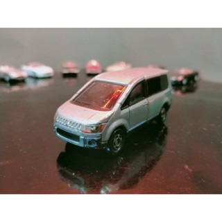 Mitsubishi Delica @Tomica รถของเล่น รถเหล็ก รถโมเดล