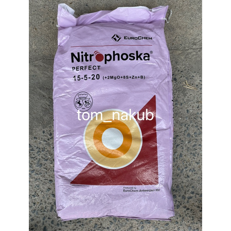 Nitrophoska: นิโตรฟอสก้า (12-12-17) ปุ๋ยซัลเฟต ใส่ทางดิน 25 kg