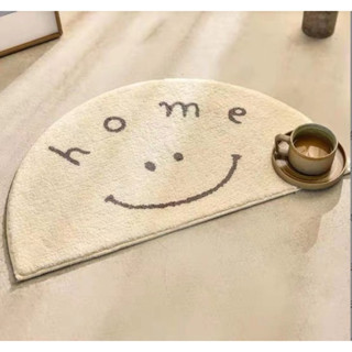 พร้อมส่ง พรมครึ่งวงกลม ลาย home :)