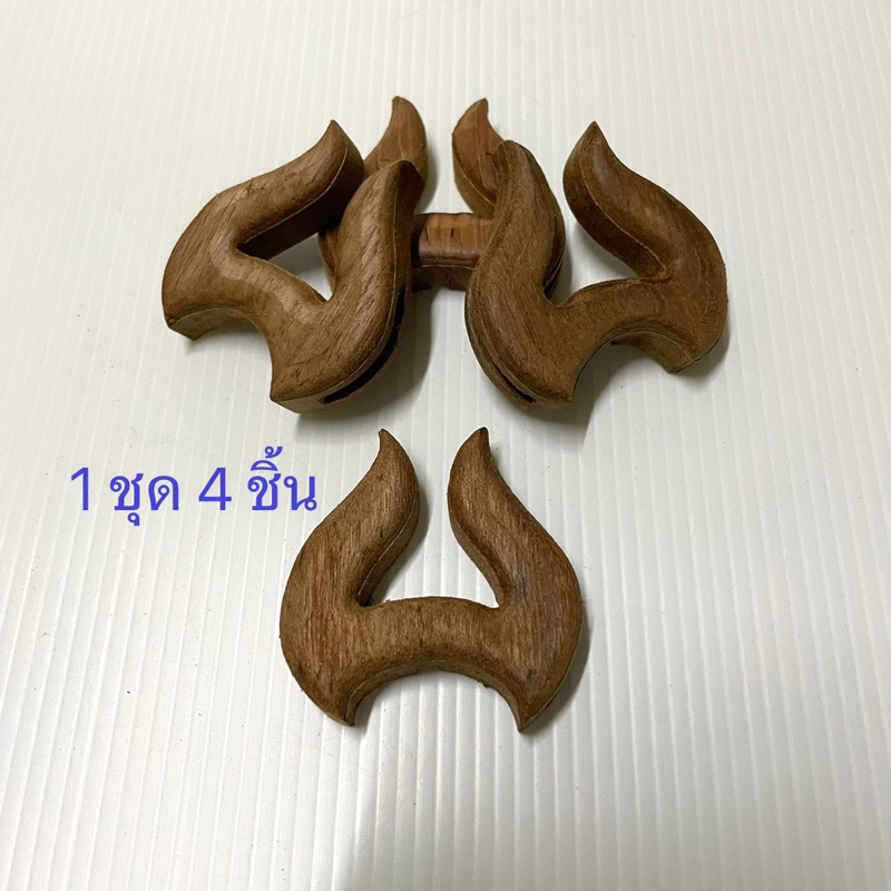 (ราคาต่อ4ชิ้น) เกี่ยวกล้วยเซาะร่อง ไม้สักแก่ อุปกรณ์กรงนก 2 นิ้ว แบบไม่มีลวด