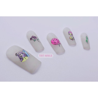 เล็บปลอมแปะติดสำเร็จรูปลายมินิมอล Minimal Press on nails ลายแต่ละเล็บอาจแต่งต่างกันไปแต่จะอยู่ในธีมเดียวกันค่ะ