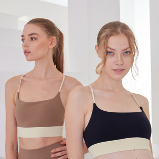 Penny Activewear สปอร์ตบรา บราโยคะ พิลาทิส แบบ Two Tones ตัวสั้น แบบเก๋ไมตล์มินิมอล ทรงเก็บกระชับ มีฟองน้ำ รุ่น Amy Bra