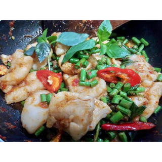 ปลาดอลลี่หั่น 700กรัม 🐟🔥 🚛เหมาค่าส่ง ฟรีกล่องโฟม!! ทุกจังหวัดทั่วไทย🎉 ปลาดอลลี่ ดอลลี่หั่นชิ้น