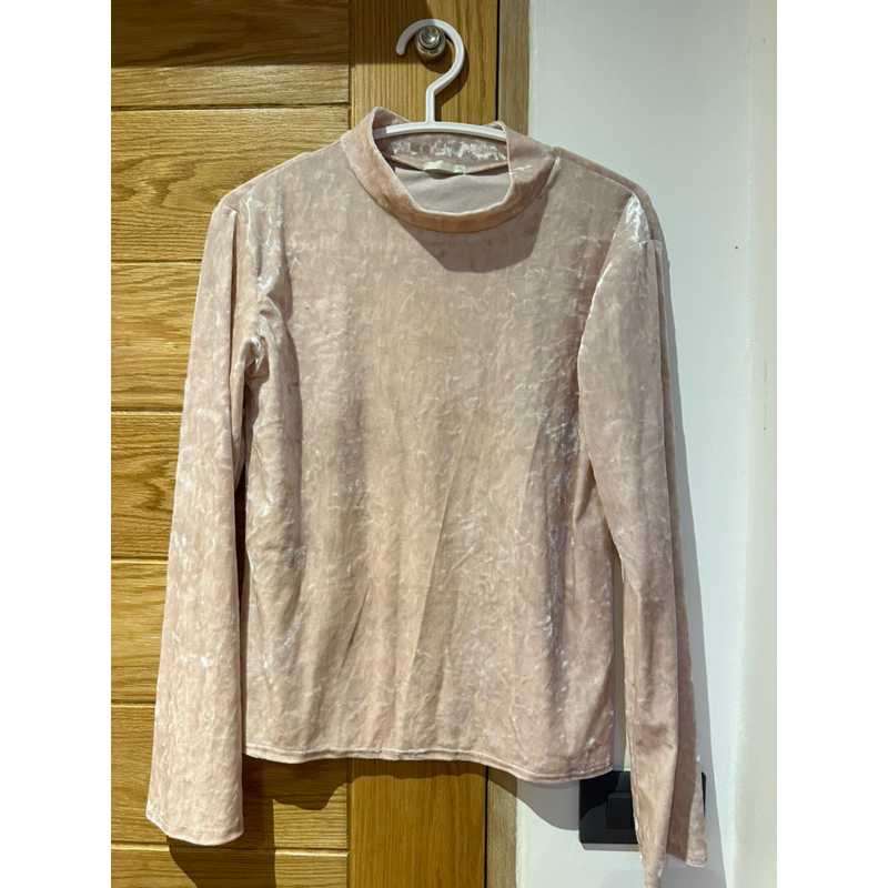 เสื้อคอเต่า Gu ของแท้จากญี่ปุ่น