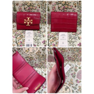 งานshop ราคาโคตรดี ปกติ หนังรุ่นนี้แพงมากจ้า #กระเป๋าสตางค์ #Tory Burch #Eleanor Embossed Compact Wallet