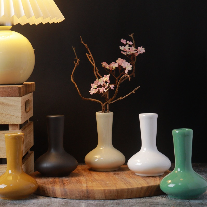 แจกันดอกไม้ Ceramic Vase แจกันดอกไม้เซรามิคทรงเตี้ยปากกว้าง สำหรับการตกแต่งบ้านสไตล์มินิมอล