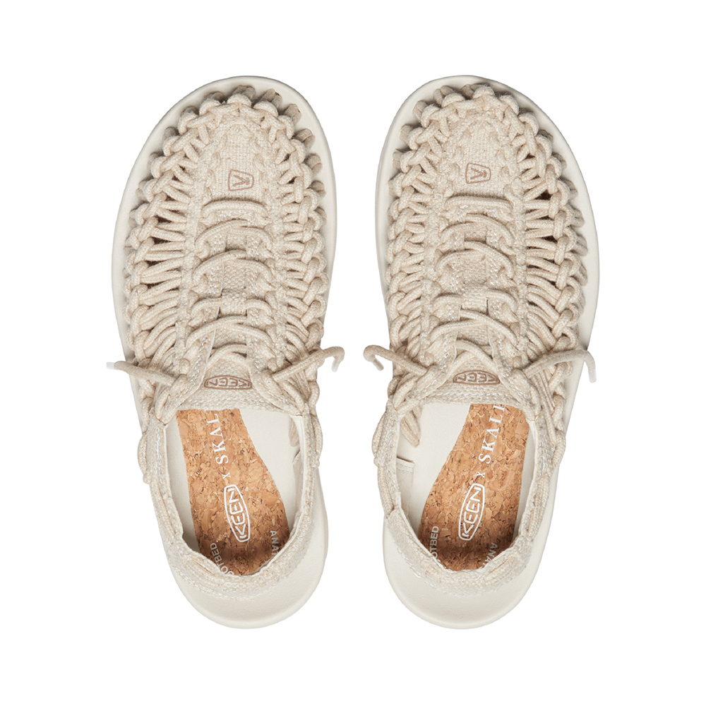Keen รองเท้าผู้หญิง รุ่น Women's UNEEK CANVAS X SKALL (NATURAL/BIRCH)