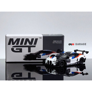 BMW M4 GT3 2021 Presentation LHD 1:64 (MINI GT)