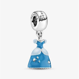 (พร้อมส่ง)*หายาก,เลิกผลิต Pandora Disney Cinderella Dress Dangle เดรสซินเดอเรลล่า Pandora ของเเท้100%