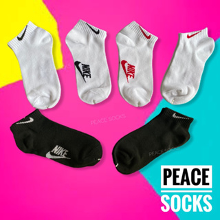 ถุงเท้าข้อสั้นไนกี้ Nike Socks