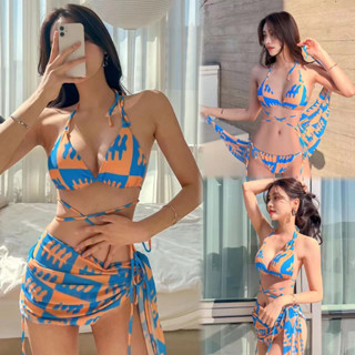 ชุดว่ายน้ำแฟชั่นผู้หญิง  Bikiniชุดไปทะเล ชุดว่ายน้ำ set 3 ชิ้น พร้อมผ้าคลุมเอว