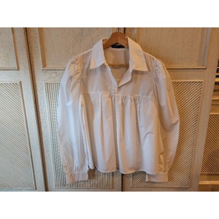 SHEIN White Shirt with Collar