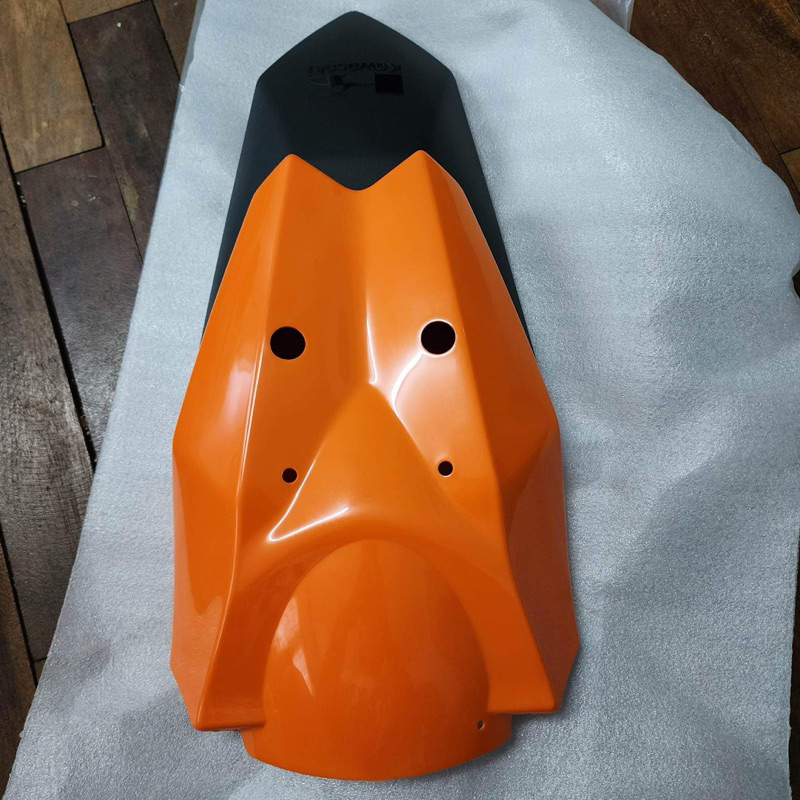 บังโคลนหลังสีส้มDTX250(35022-0039-268)