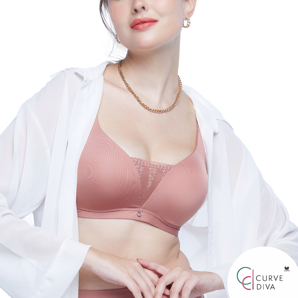 Wacoal Curve Diva บราเก็บกระชับสาวคัพใหญ่ แบบไร้โครง รุ่น WB7540 สีแดงอมส้ม (PO)