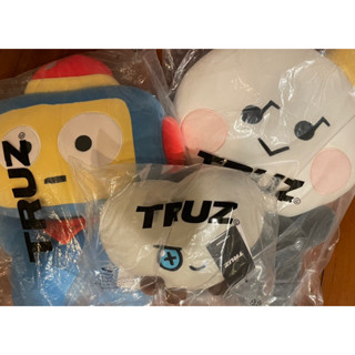 ตุ๊กตา sitting doll hug me treasure truz yochi bonbon hikun