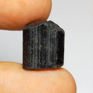 พลอย ก้อน ดิบ ทัวร์มาลีน ธรรมชาติ แท้ ( Unheated Natural Rough Black Tourmaline ) หนัก 21.0 กะรัต