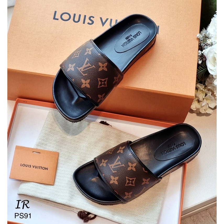 PS91 รองเท้าแตะ ด้านในเสริมนวม ส้นกันลื่น นิ่มรับเท้า