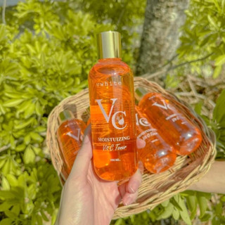 V WHITE โทนเนอร์ Vit C แบรนด์แม่วิววี่ ช่วยให้ผิวกระจ่างใส ชุ่มชื้น ขนาด 500 ml.