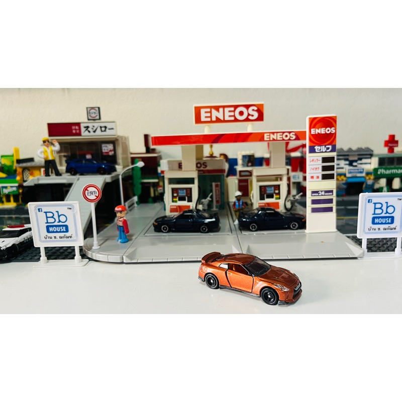 MODEL TOMICA VEHICLE : NISSAN GTR-R35 ORANGE