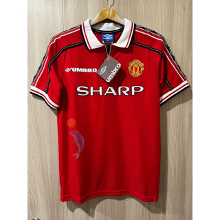 [Retro] - เสื้อฟุตบอล ย้อนยุค แมนยู Home เหย้า 1998/1999 พร้อมชื่อ Beckham(7),Keane(16),Scholes(18),Cantona(7)