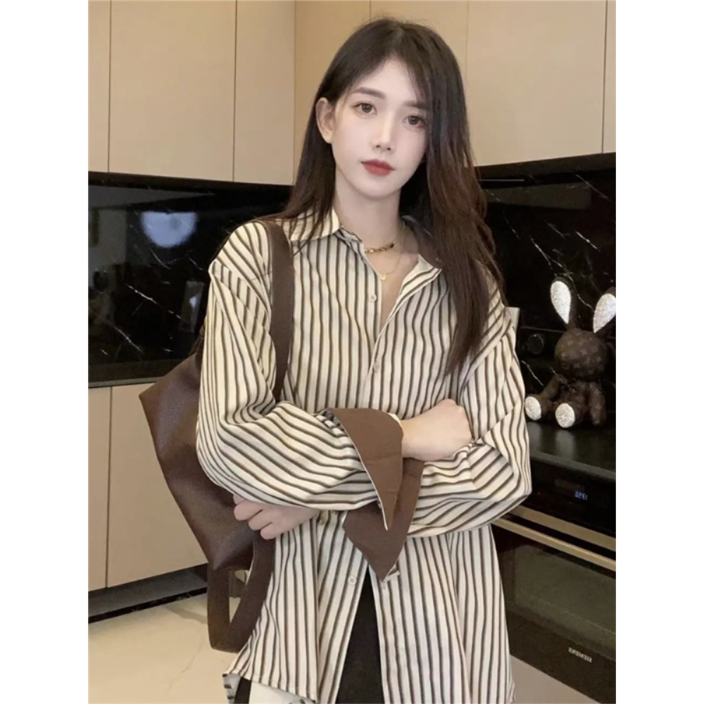 COD🌺SMD2970🌺เสื้อใหม่มาแล้ว เสื้อเชิ้ตลายทางคอปกแขนยาวผู้หญิงทํางาน oversize แฟชั่นสไตล์เกาหลีย้อนยุ