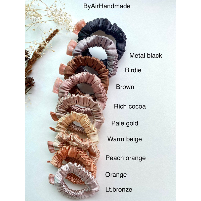 SCRUNCHIES ยางมัดผมโดนัท 2ชิ้น ขนาดเล็ก size S ผ้าซาตินเนื้อดีสวยหรู