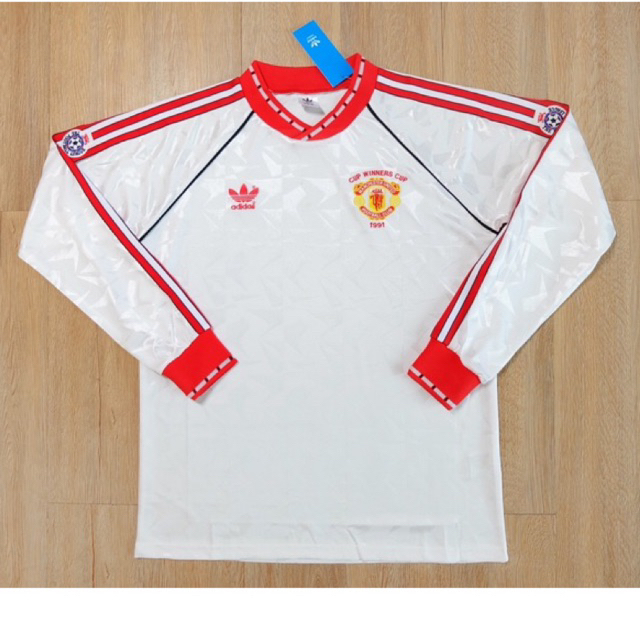 เสื้อบอล ย้อนยุค แขนยาว แมนยู ปี 1990/91 เยือน เกรด AAA Retro Man U 1990/91 Third Long Sleeve Cecat 