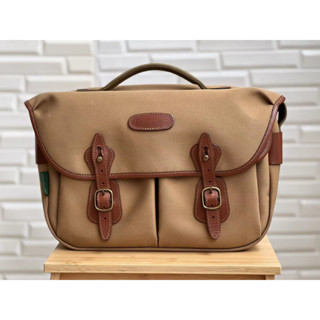 กระเป๋ากล้อง Billingham มือสอง รุ่น Hadley Pro สี Khaki พร้อม SHOULDER PAD