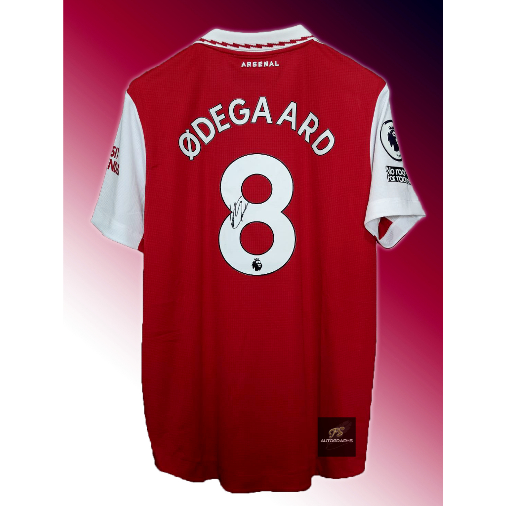 เสื้อเหย้า Arsenal 2022/2023 แบบ player ของแท้พร้อมลายเซ็น Martin Ødegaard