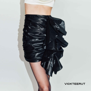 VICKTEERUT Drape Ruffle Mini Skirt กระโปรงสั้น จับเดรป ตกแต่งระบาย